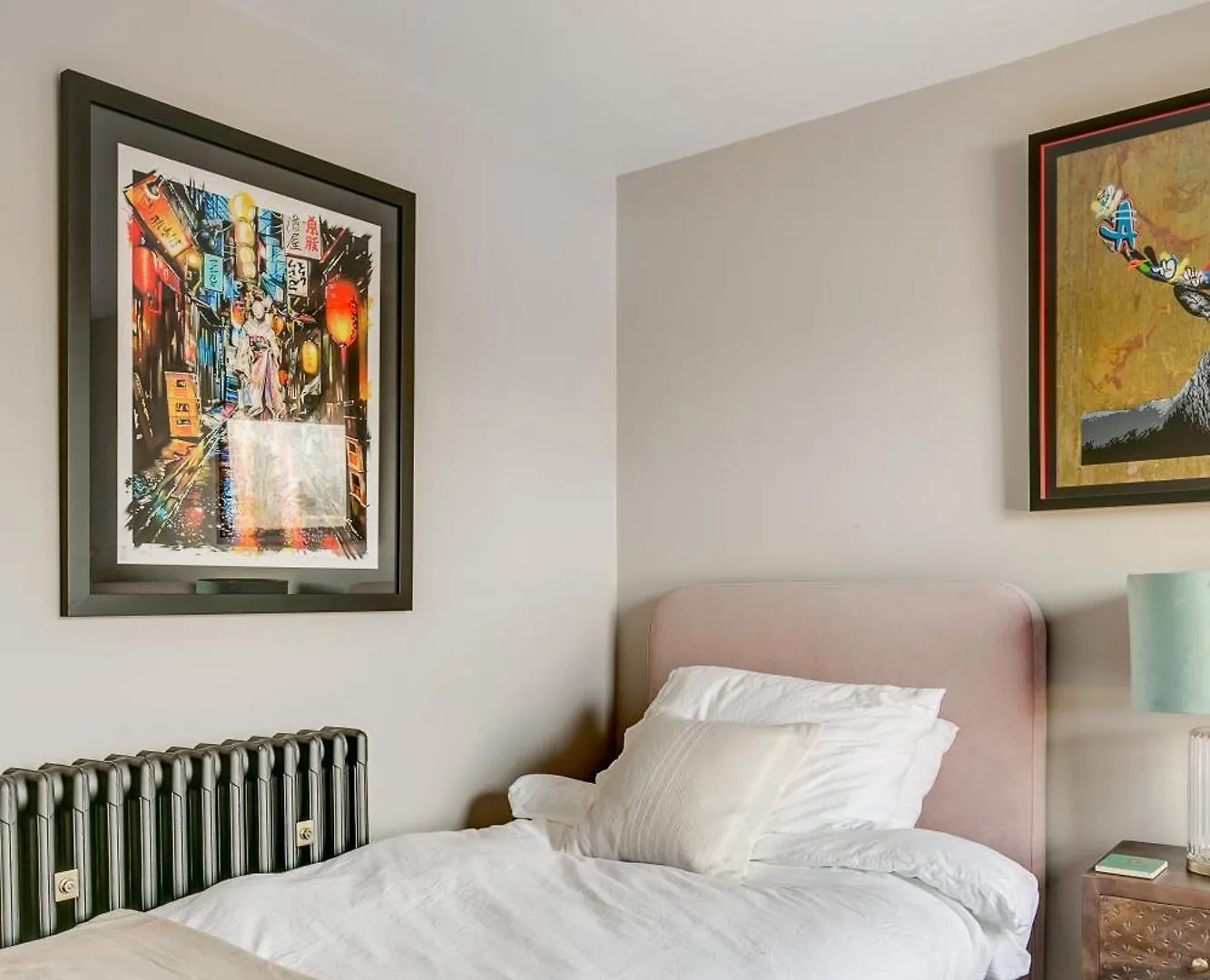 Stylish 2 Bed Flat With Balcony Great Views Nrtube Apartment London 0*,